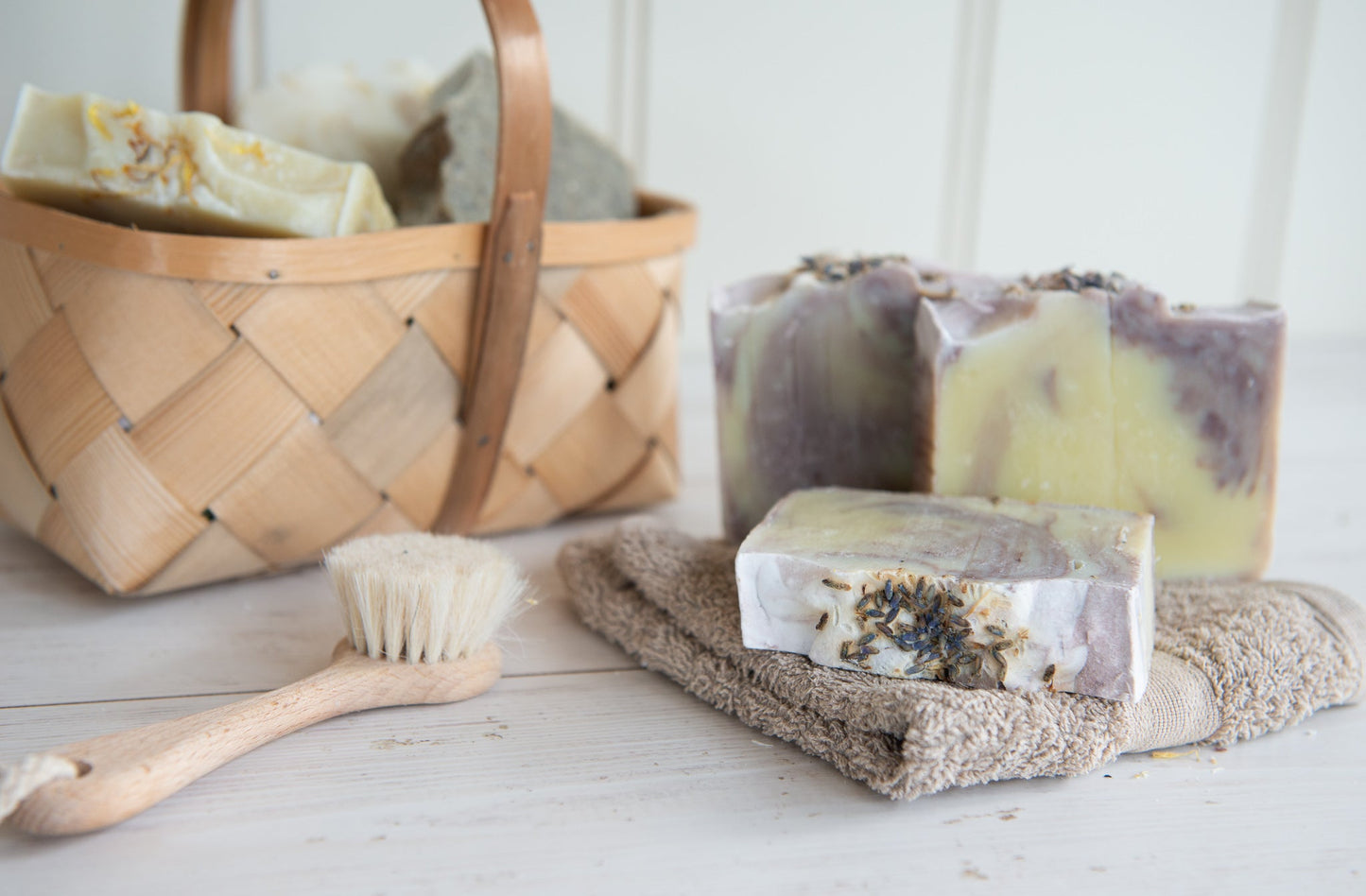 Natural Soap | Handmade in Australia | Gather + Harvest | Lavender & Brazilian Purple Clay | Buy online