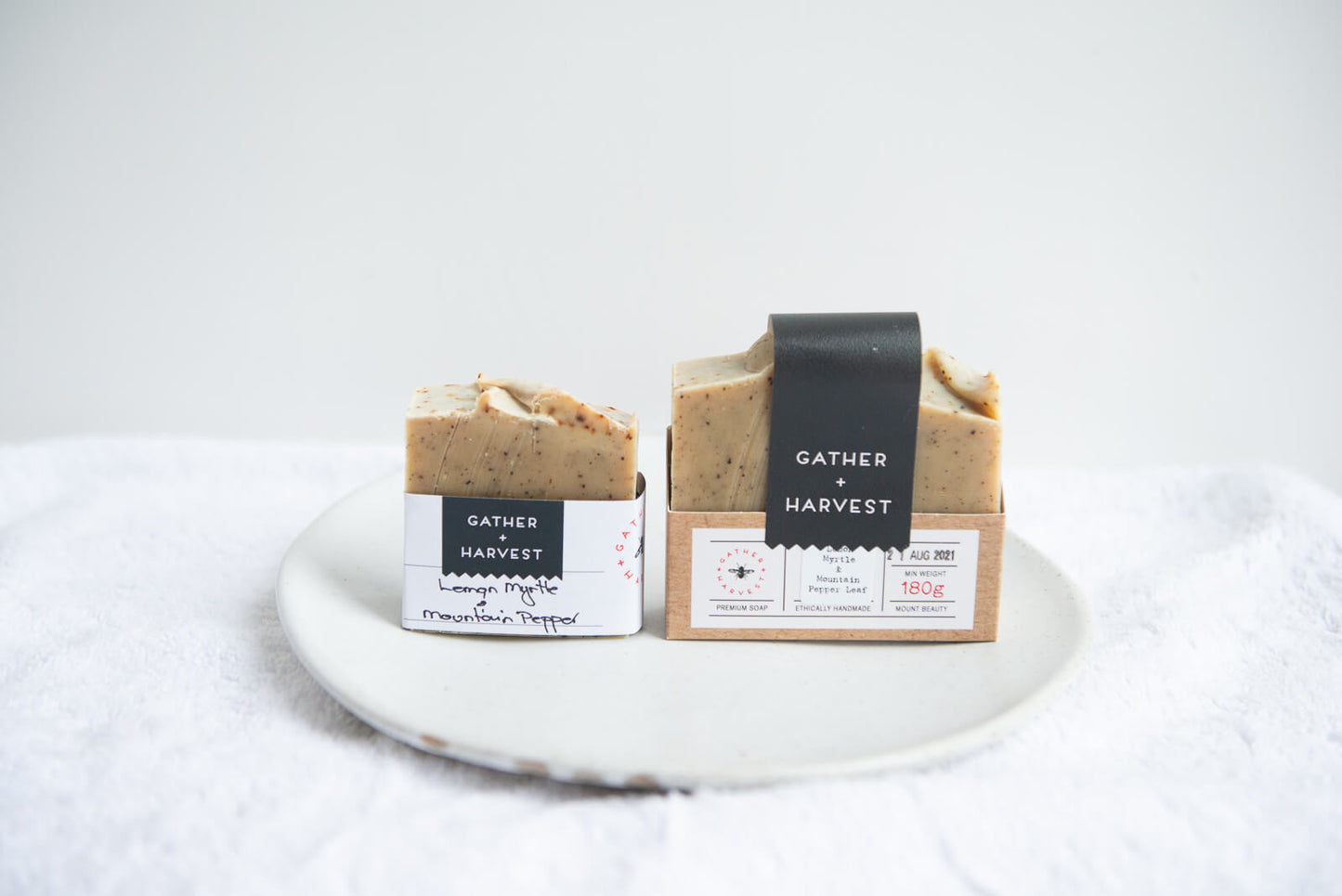 This handmade natural soap with  Lemon Myrtle & Mountain Pepper Leaf deeply nourishes your skin